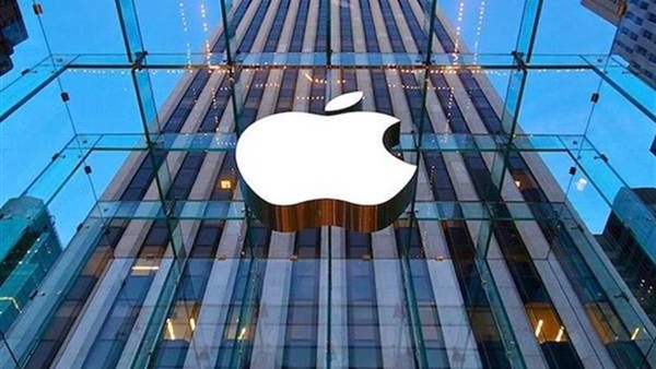 «أبل» تعتزم تطوير هاتف «آي فون» قابل للطي