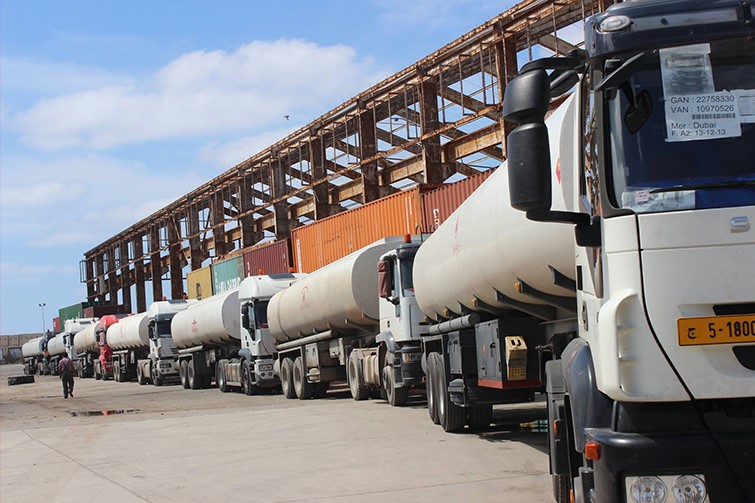 اعلان من شركة البريقة يتعلق بامدادات الوقود