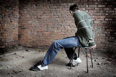 الأمن يكشف ملابسات قضية اختطاف وابتزاز في بوسليم