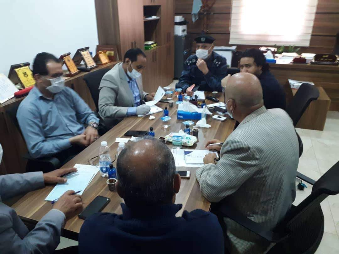 السماح لعدد من المحطات لتقديم خدماتها للمواطنين الذين يحملون تصاريح تجول والجهات المستثنية بقرار المجلس الرئاسي.. التفاصيل