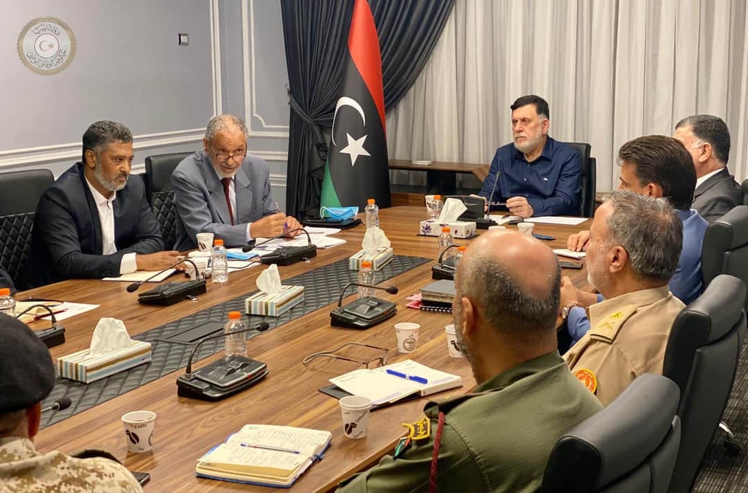 بحث ملف الكهرباء وإجراءات التصدي للاعتداءات على المحطات