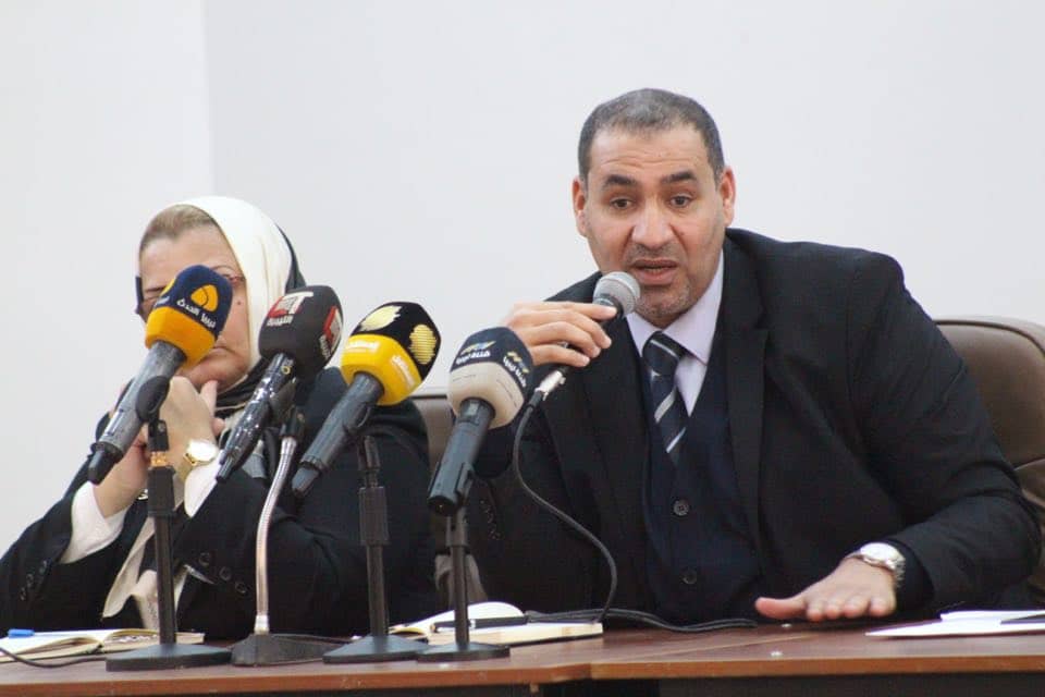 بومريز يوضح جملة من الإجراءات لاستئناف الدراسة