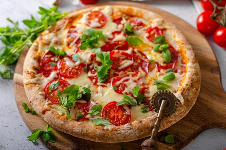 بيتزا مارغاريتا