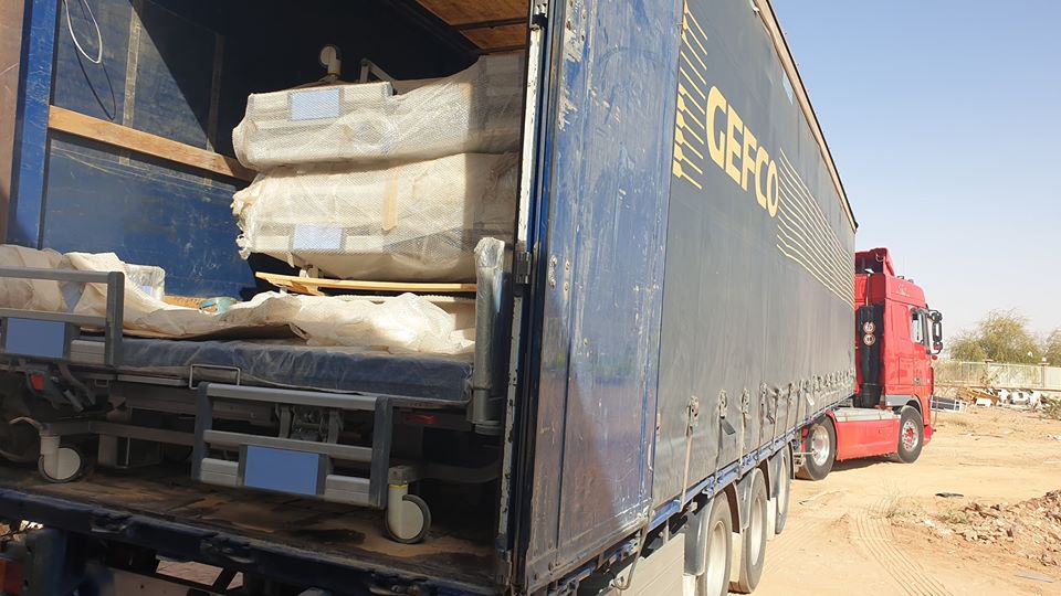 تجهيزات طبية لمركز سبها الطبي