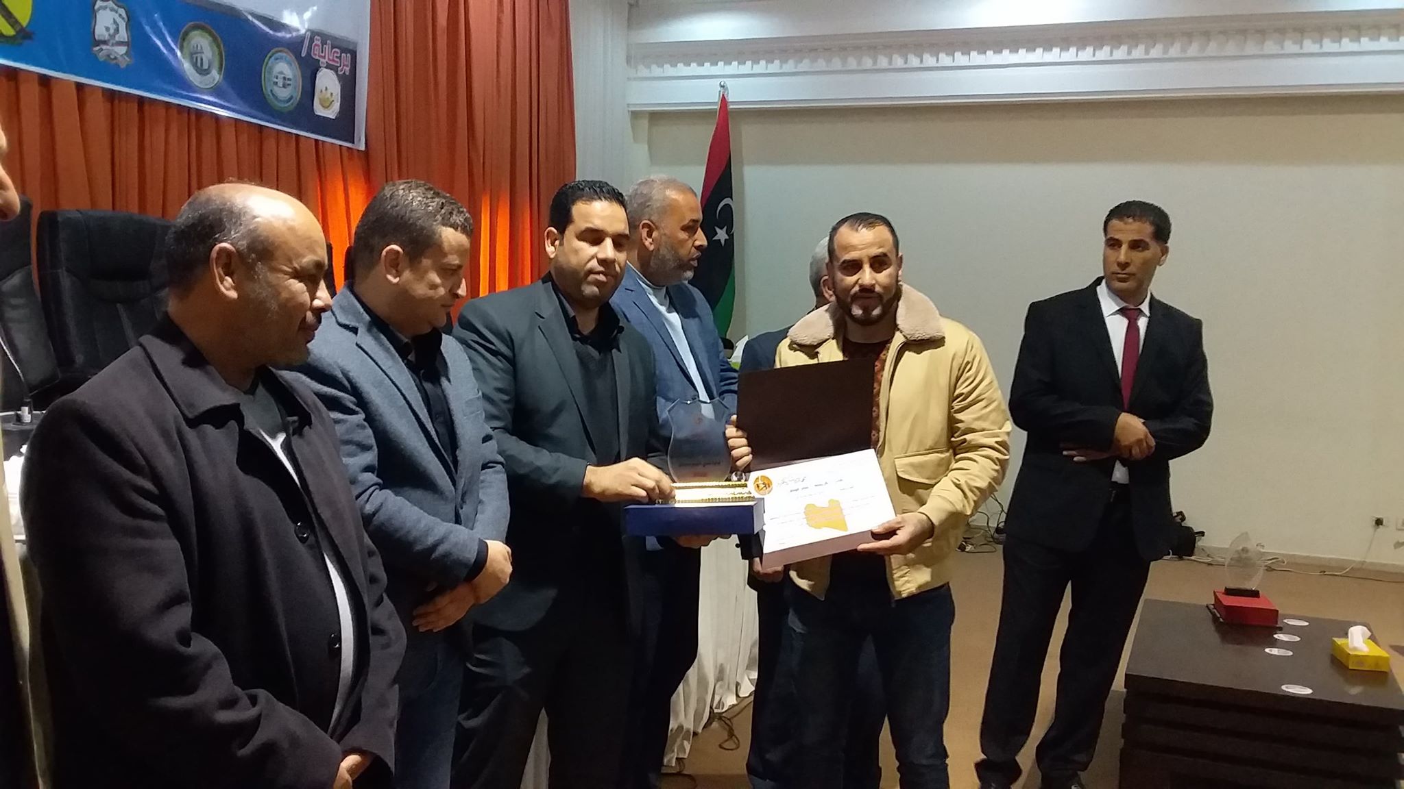 تكريم لمجموعة من الرياضيين والإعلاميين في المجال الرياضي