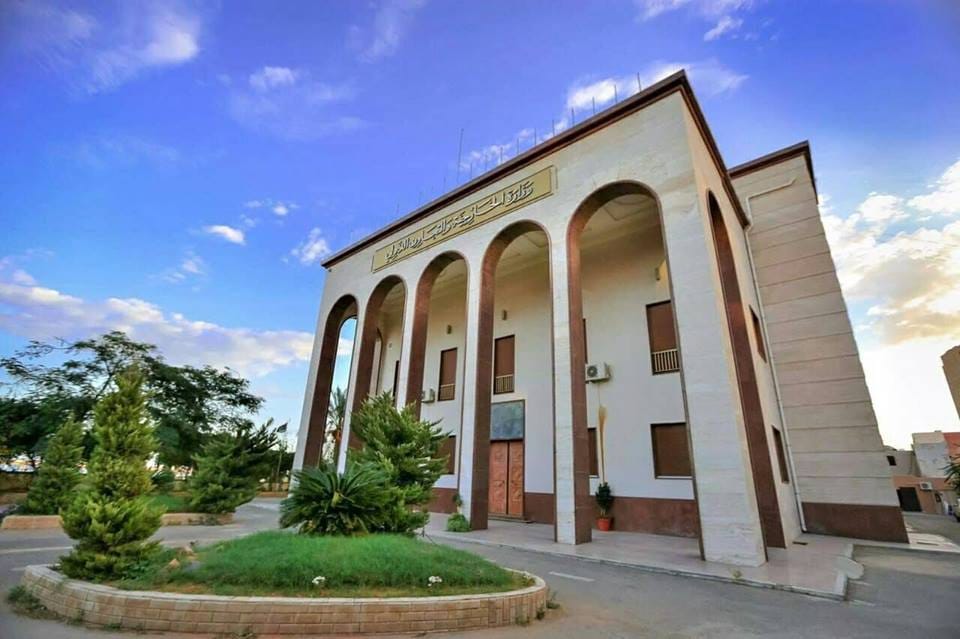 خارجية الوفاق تضع خطتها لإعادة الليبيين العالقين في الخارج