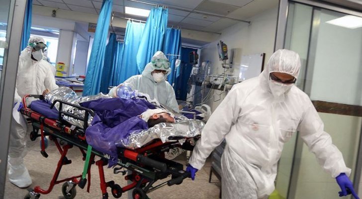 دولة عربية تسجل حوالي 500 إصابة في أخر 24 ساعة