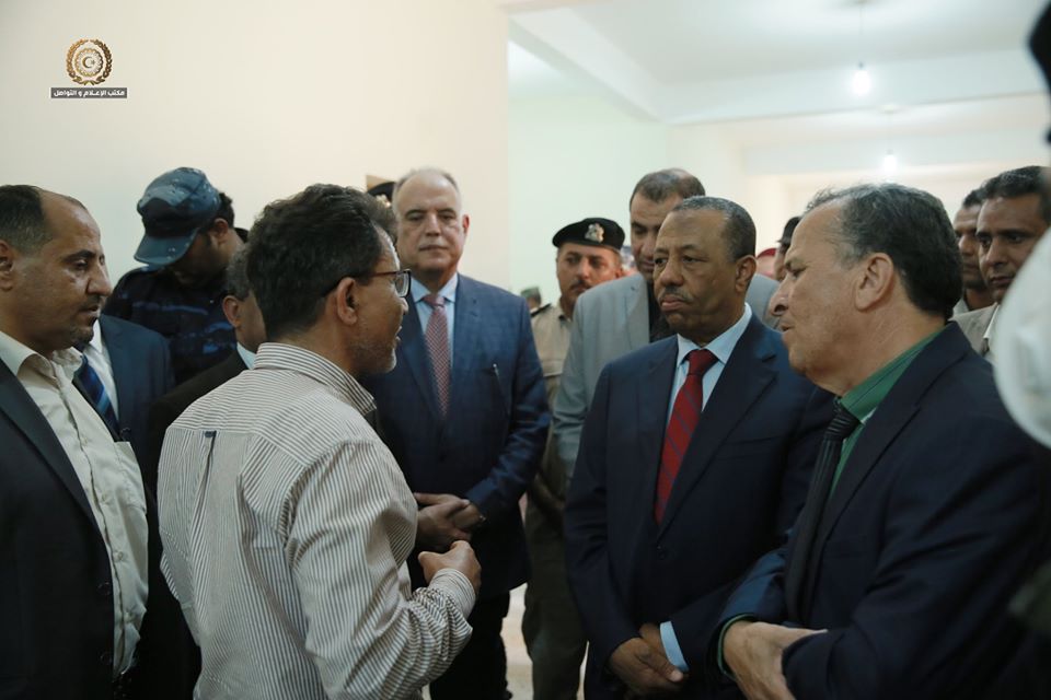 رئيس الحكومة المؤقتة يفتتح مدرسة وادي العين بمنطقة مرسى لك (طليطلة سابقاً)