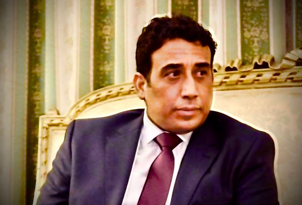 رئيس المجلس الرئاسي يتلقى اتصالا هاتفيا من الرئيس الفرنسي