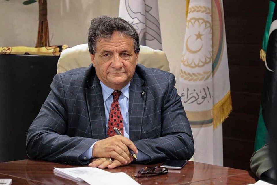 صحة الموقتة تدعو الكوادر الطبية للالتحاق بمركز العزل السريري في سبها