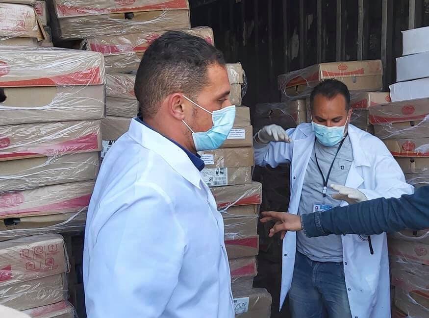 ضبط ثلاجات تبريد تحتوي على كميات كبيرة من الحوم والأسماك لا تصلح للاستهلاك البشري