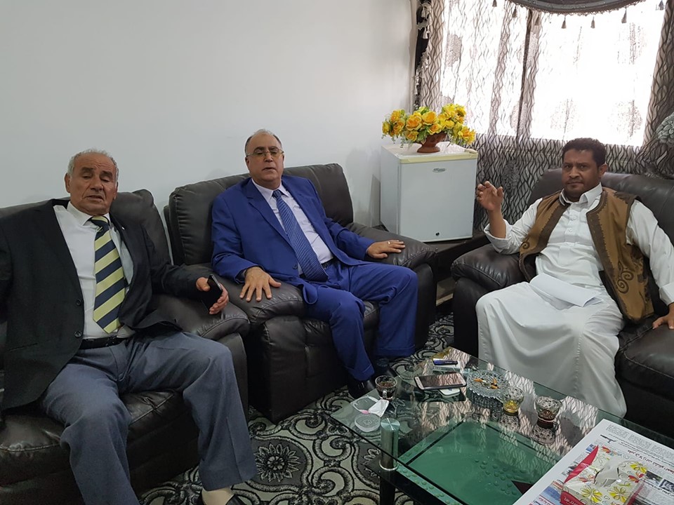  طبرق تبحث إقامة مصفاة للنفط 