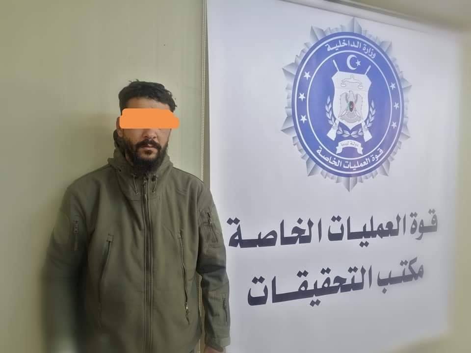 عصابة تسطو على بيوت النازحين... التفاصيل