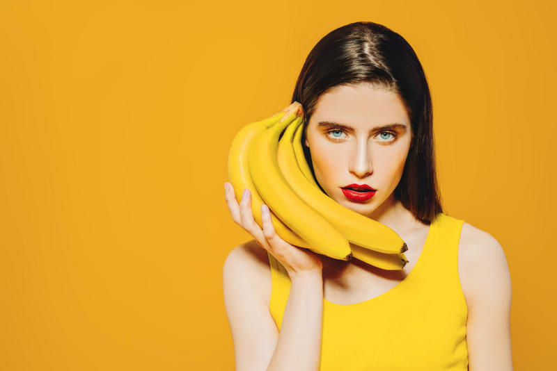 فوائد الموز للبشرة والشعر.. إليكِ أقوى خلطة