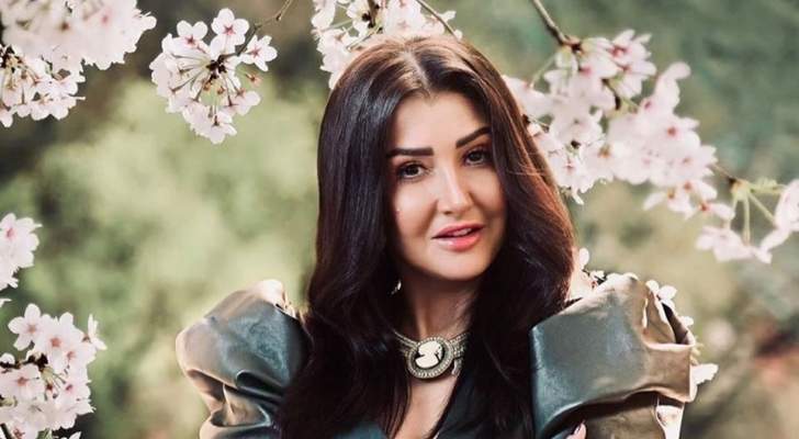 ما السبب وراء تواجد غادة عبد الرازق في لبنان