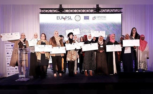 مثال ملهم.. 12 إمرأة ليبية يحصدن جوائز بقيمة 60 ألف يورو
