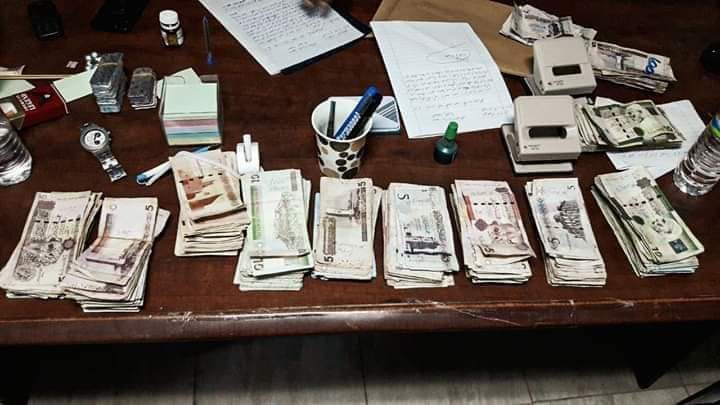 مروج مخدرات يهدد ويتوعد بعد مداهمة منزله في الوحيشي