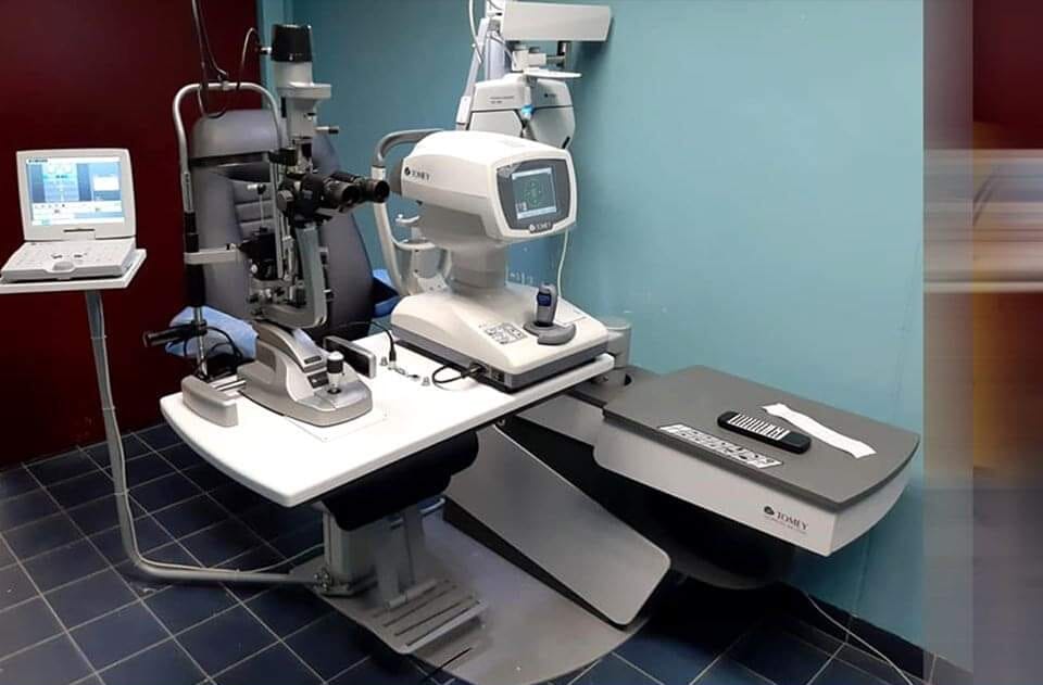 مستشفى العيون في طرابلس يتسلم أجهزة متطورة