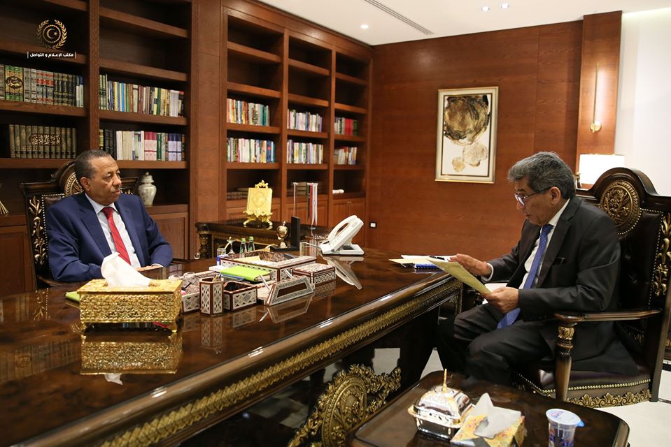 نائب رئيس الحكومة المؤقتة: لا مشاكل في توفر الوقود