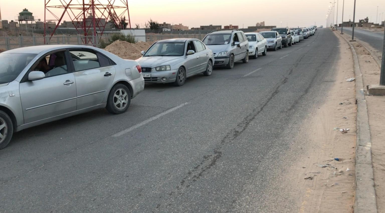 هل انتهت أزمة الطوابير على محطات الوقود في غدامس؟