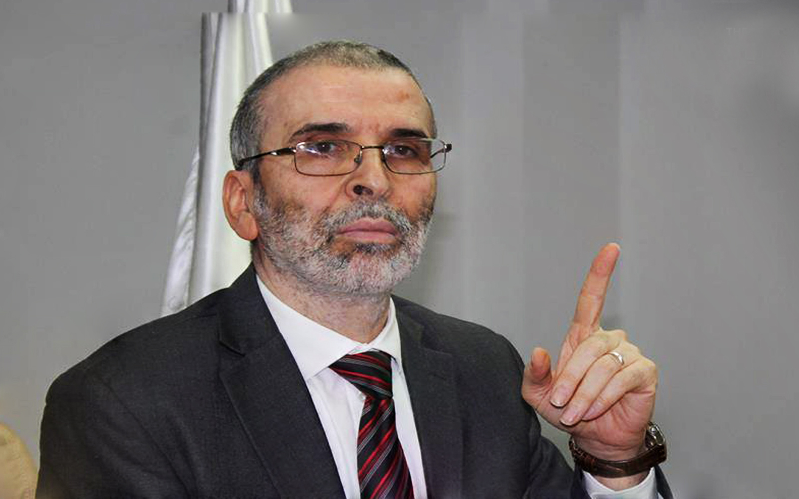 وزير النفط يوقف صنع الله عن العمل ويحيله للتحقيق في هذه الملفات