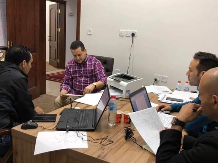 وزير خارجية المؤقتة يتابع إجراءات عودة العالقين بالخارج ومنصة لجمع بياناتهم